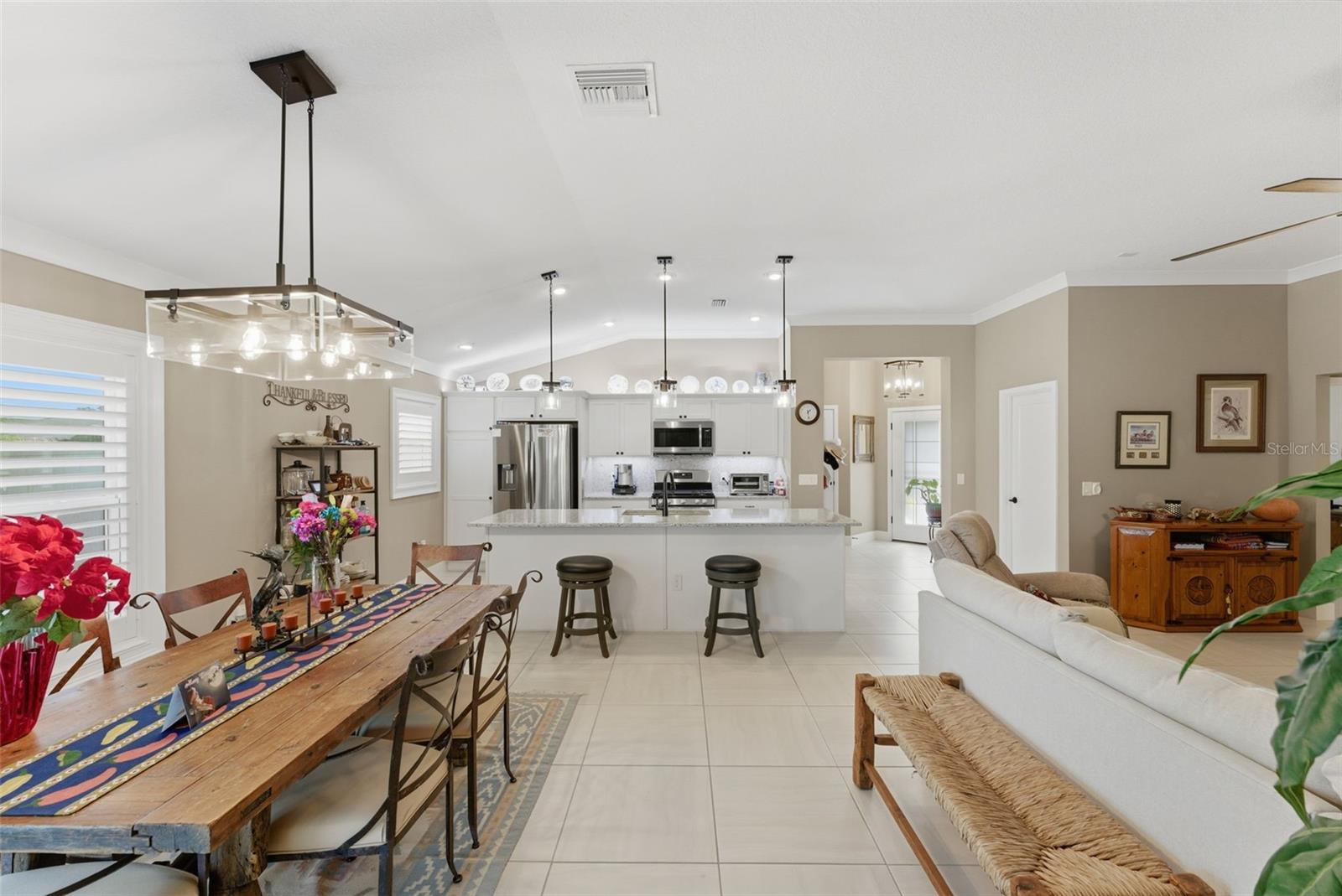 VILLAGES/SOUTHERN OAKS AVA VILLAGE - Residential