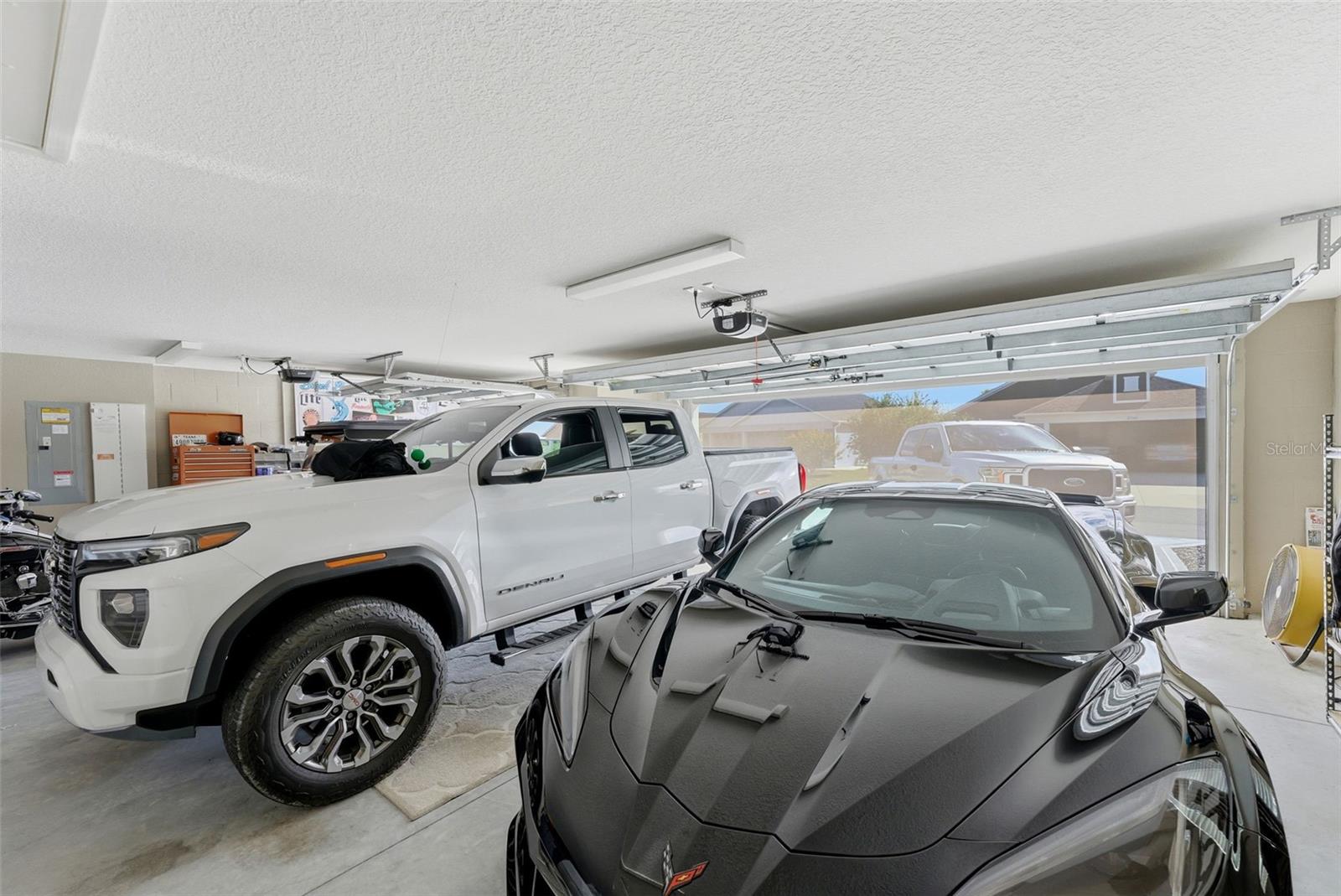 VILLAGES/SOUTHERN OAKS AVA VILLAGE - Residential