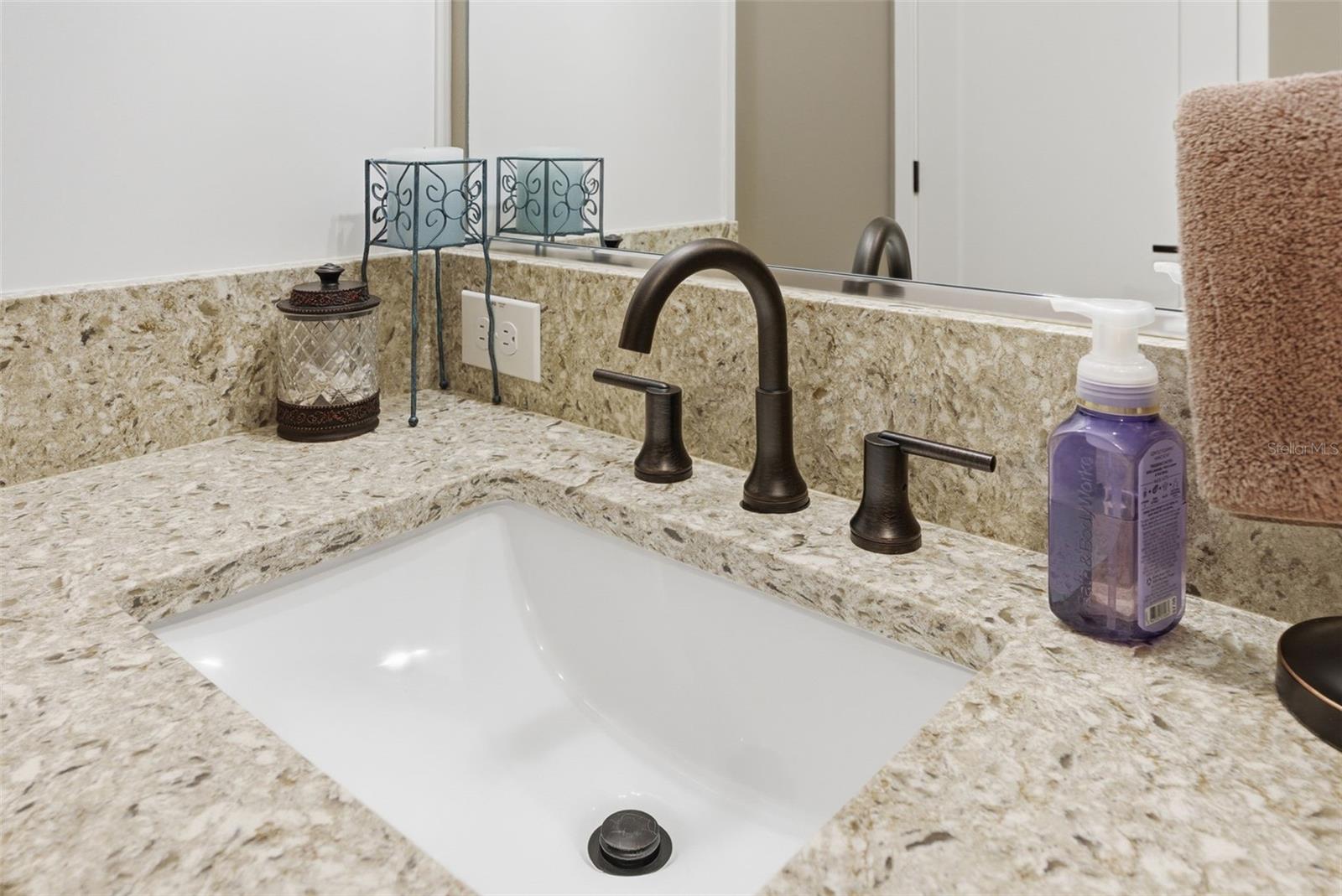 VILLAGES/SOUTHERN OAKS AVA VILLAGE - Residential