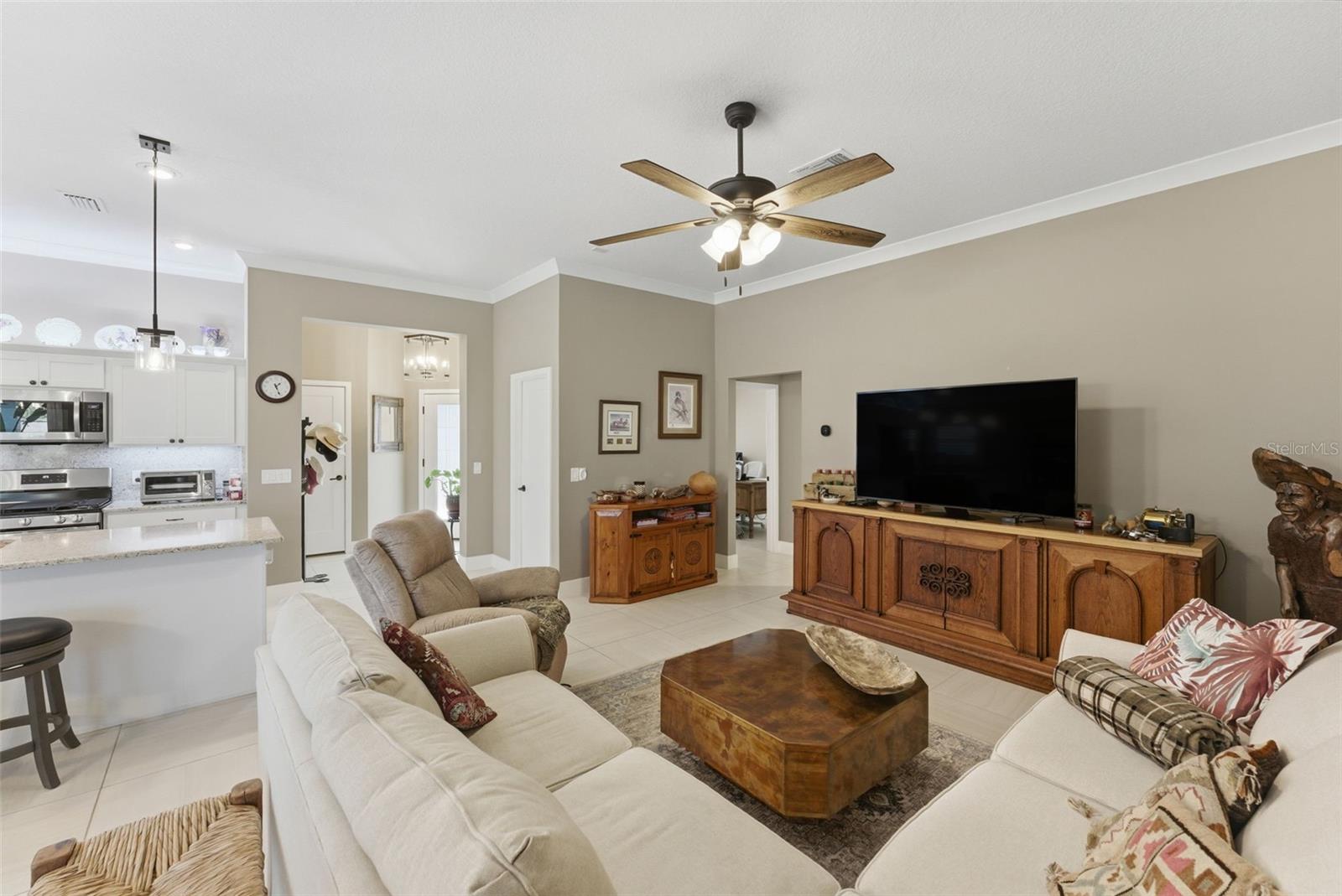 VILLAGES/SOUTHERN OAKS AVA VILLAGE - Residential