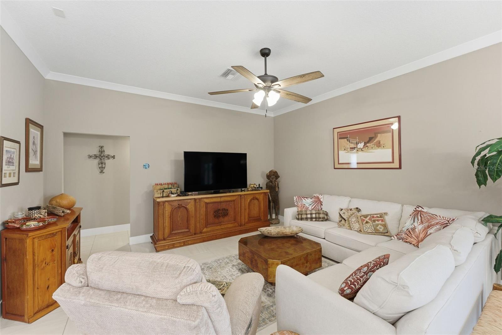 VILLAGES/SOUTHERN OAKS AVA VILLAGE - Residential