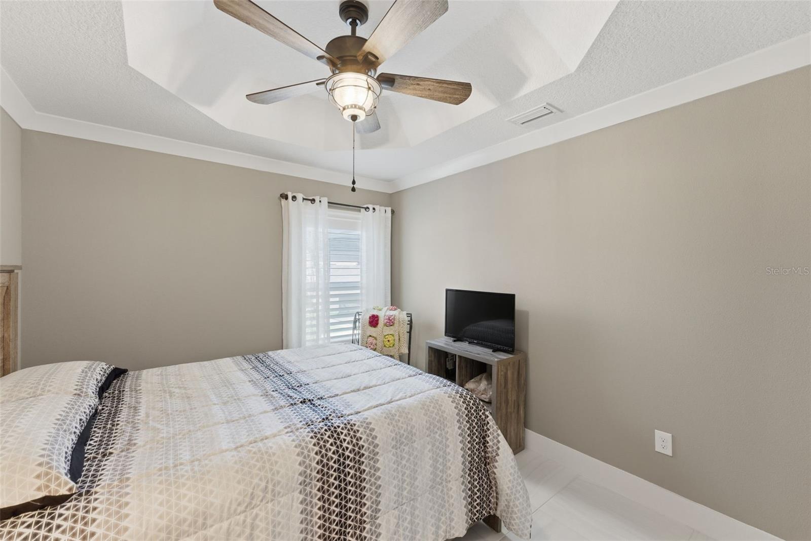 VILLAGES/SOUTHERN OAKS AVA VILLAGE - Residential