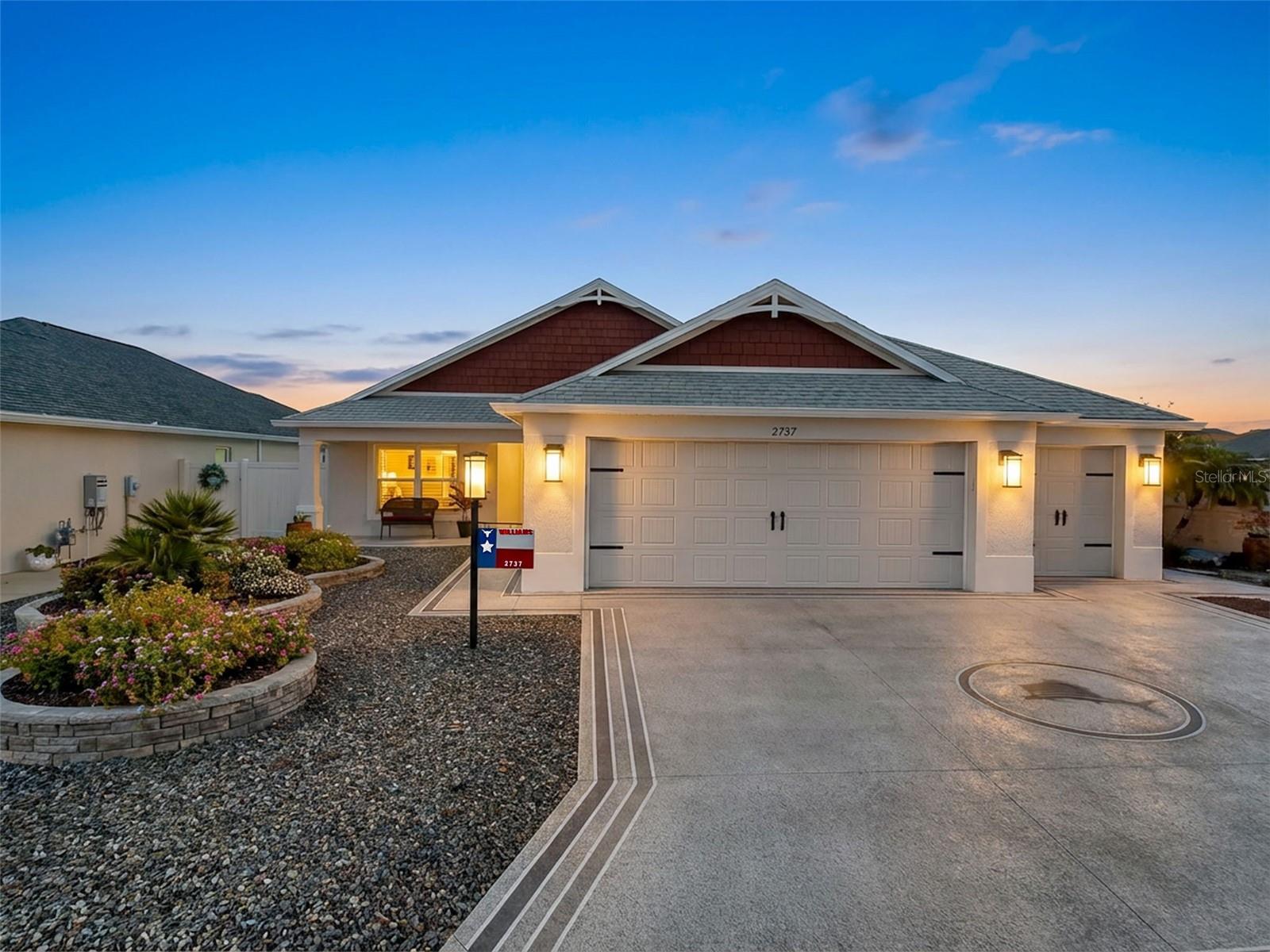 VILLAGES/SOUTHERN OAKS AVA VILLAGE - Residential