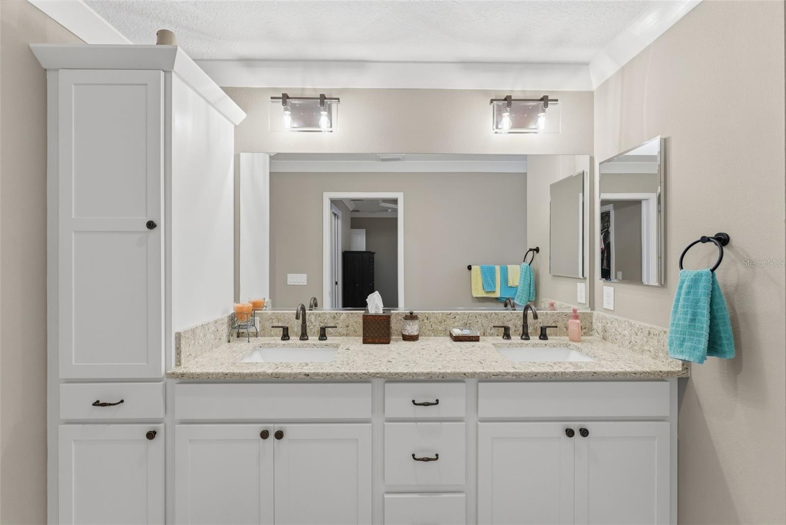 VILLAGES/SOUTHERN OAKS AVA VILLAGE - Residential