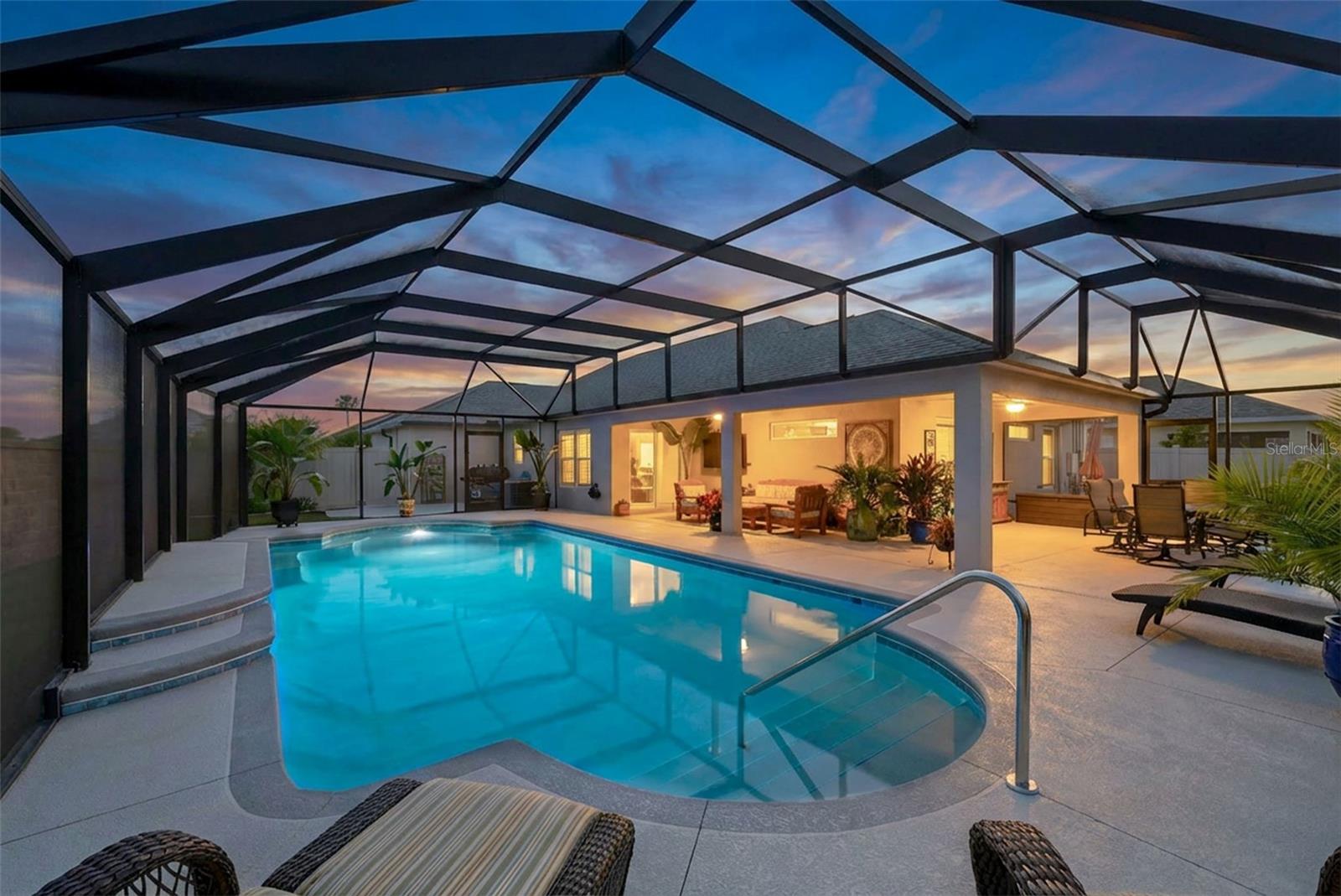 VILLAGES/SOUTHERN OAKS AVA VILLAGE - Residential