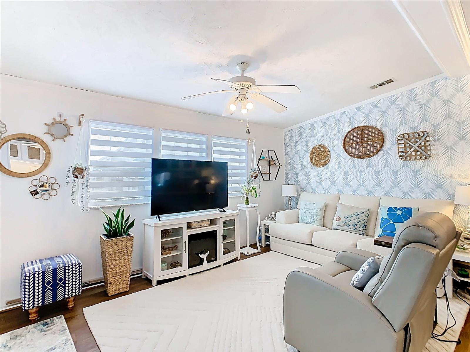 OUTDOOR RESORTS OF AMERICA - Residential