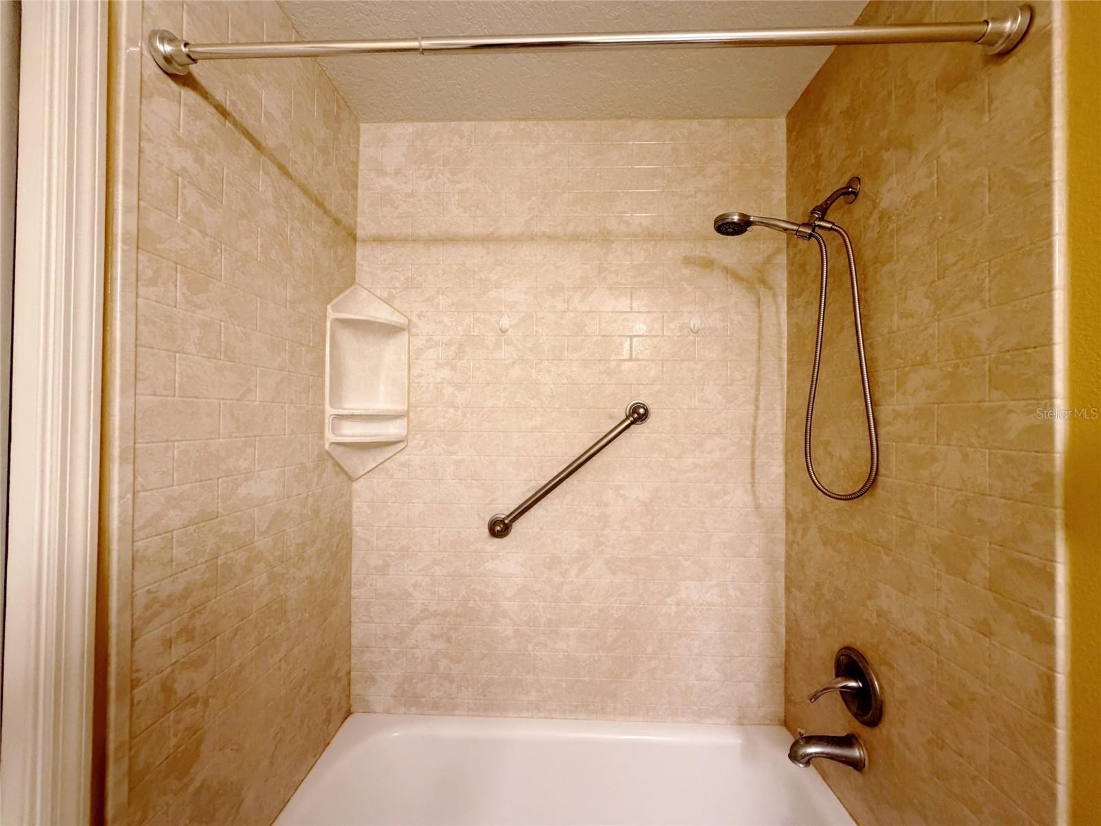 WATERFORD VILLAS 51 103 - Residential Lease