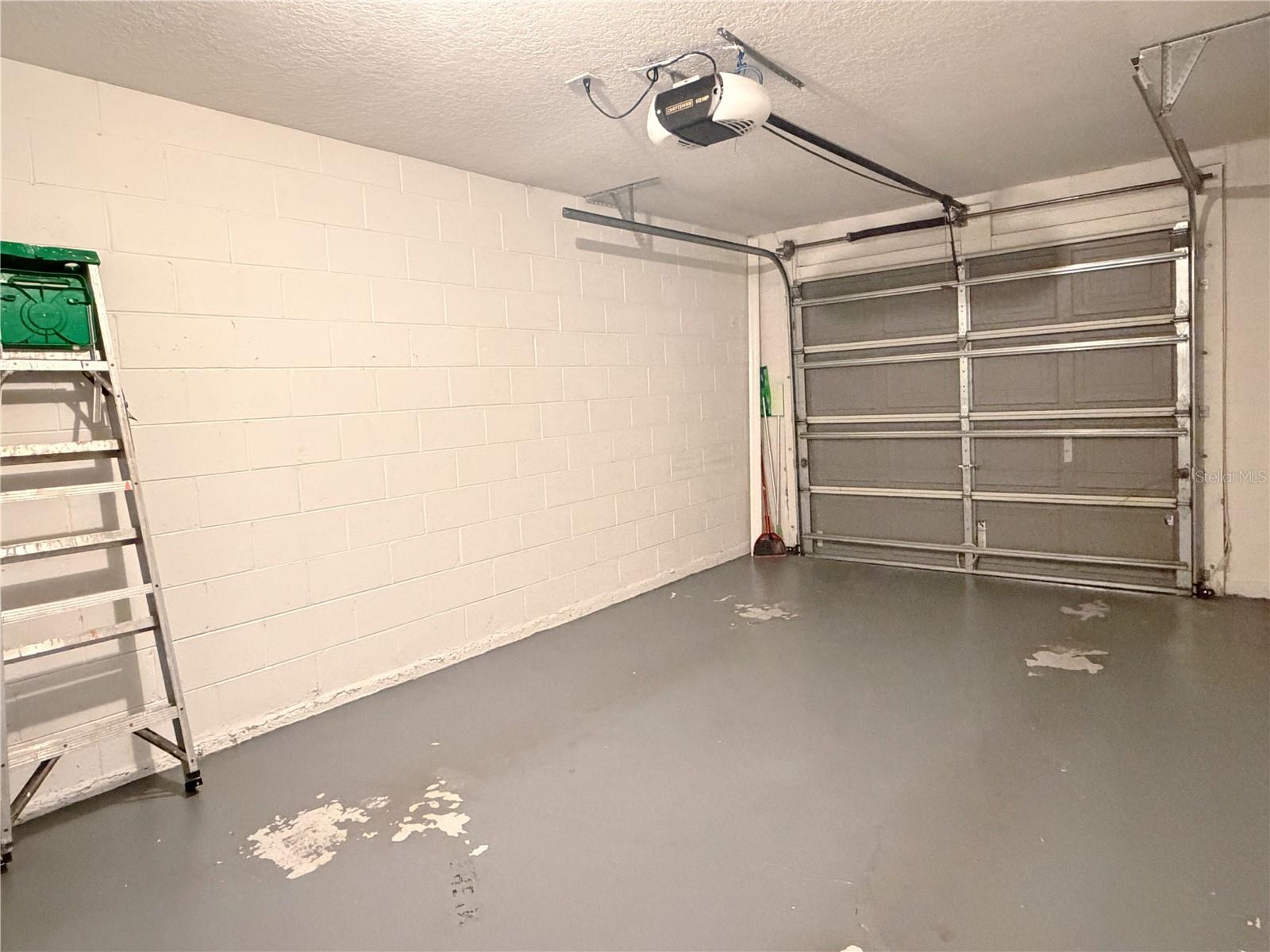 WATERFORD VILLAS 51 103 - Residential Lease