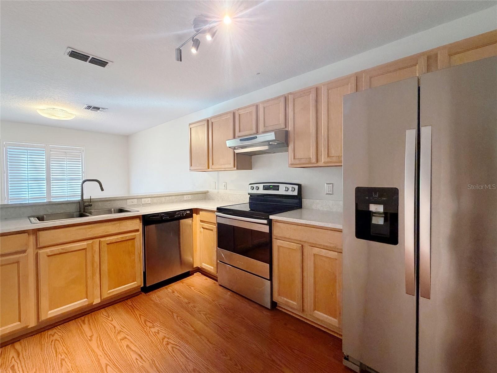 WATERFORD VILLAS 51 103 - Residential Lease