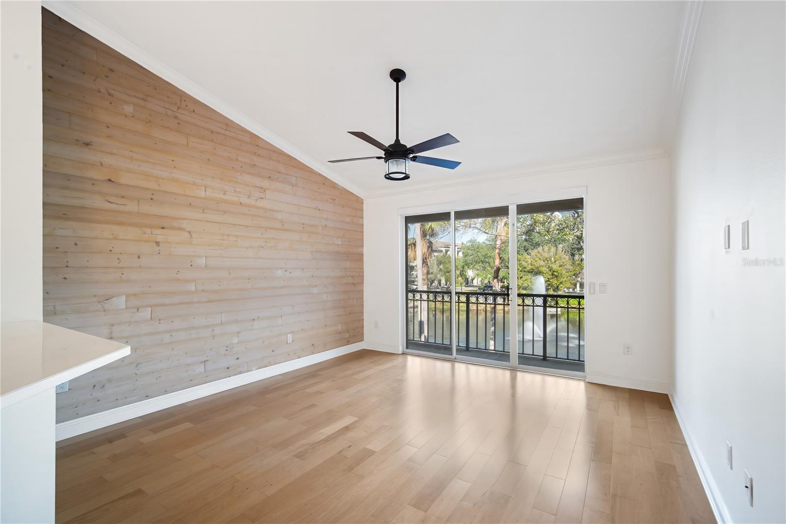 ISLAND WALK A CONDO - Residential Lease