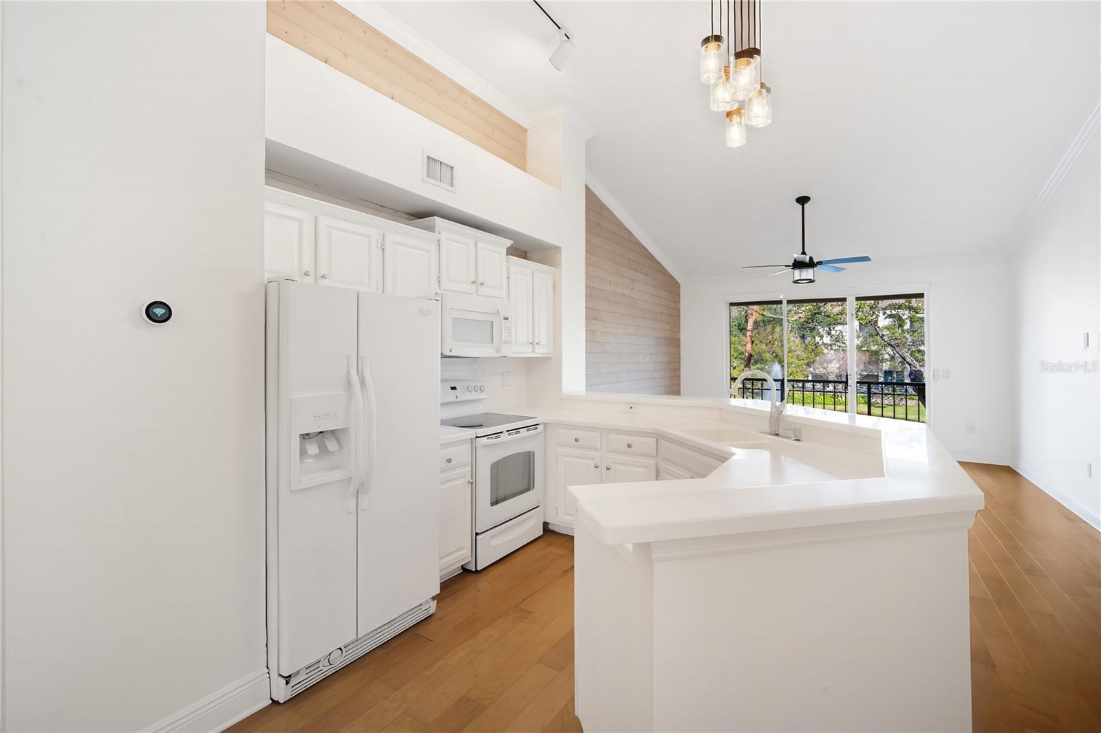 ISLAND WALK A CONDO - Residential Lease