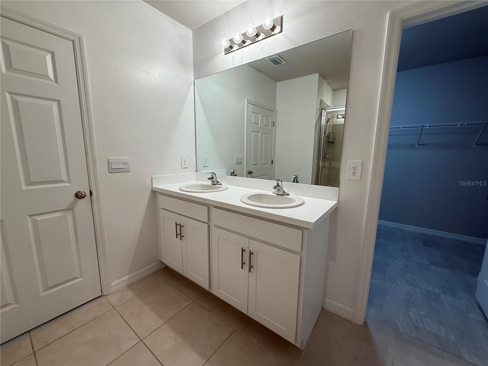 PUNTA GORDA ISLES SEC 16 - Residential Lease