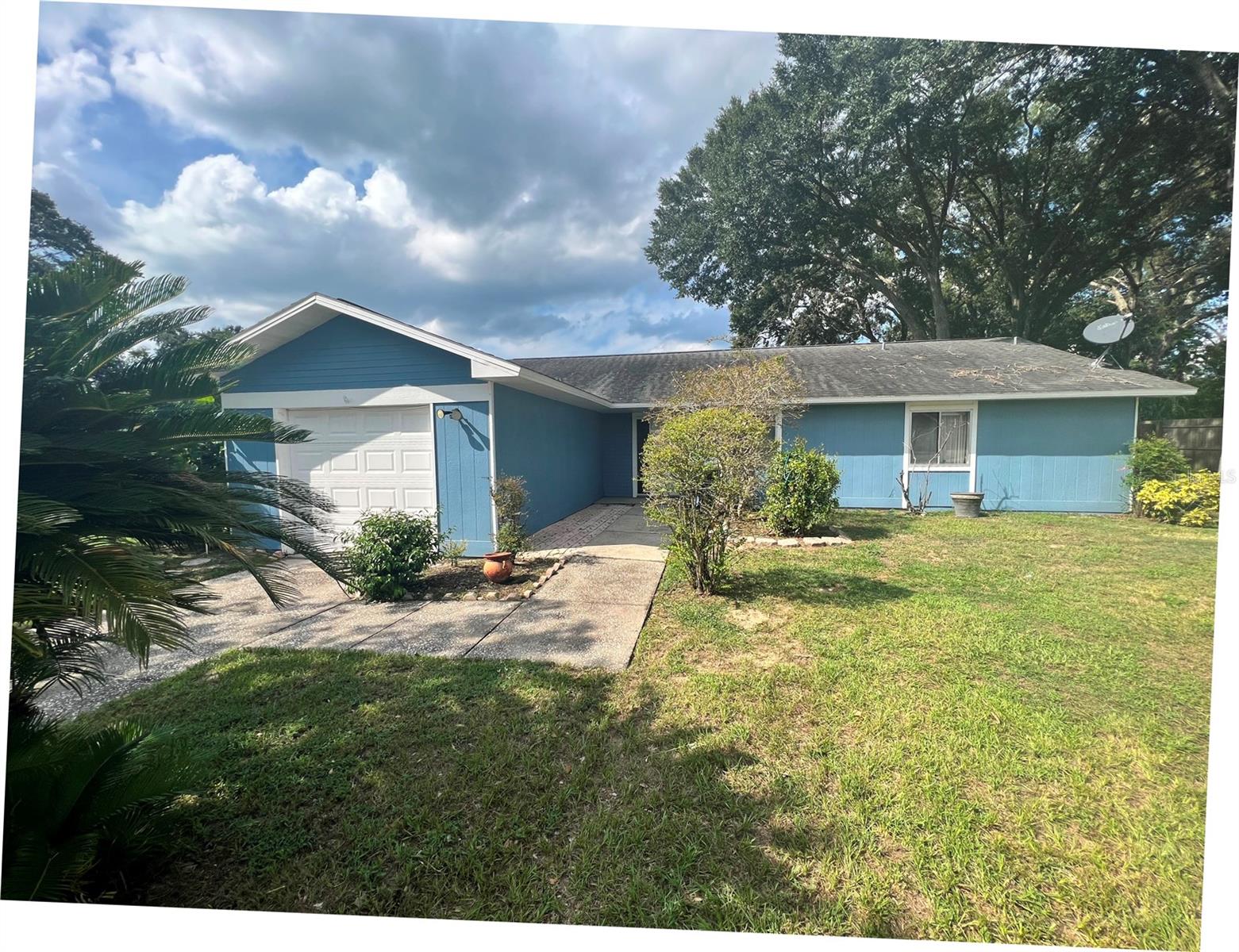 HIAWASSEE HILLS - Residential