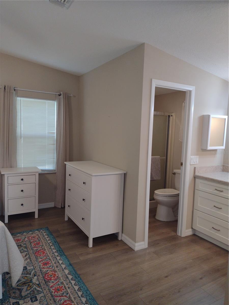 LADY LAKE ORANGE BLOSSOM GARDENS UNIT 09 - Residential Lease