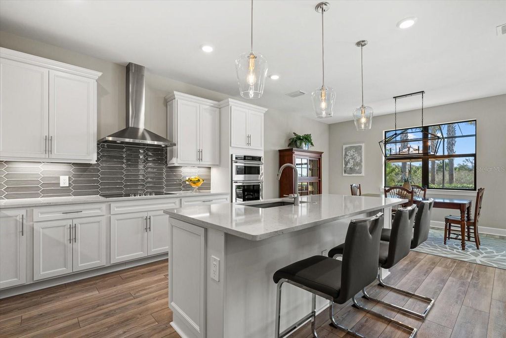 Photo of 5925 Bluestar Court, Lakewood Ranch, FL 34211 (MLS # A4681909)