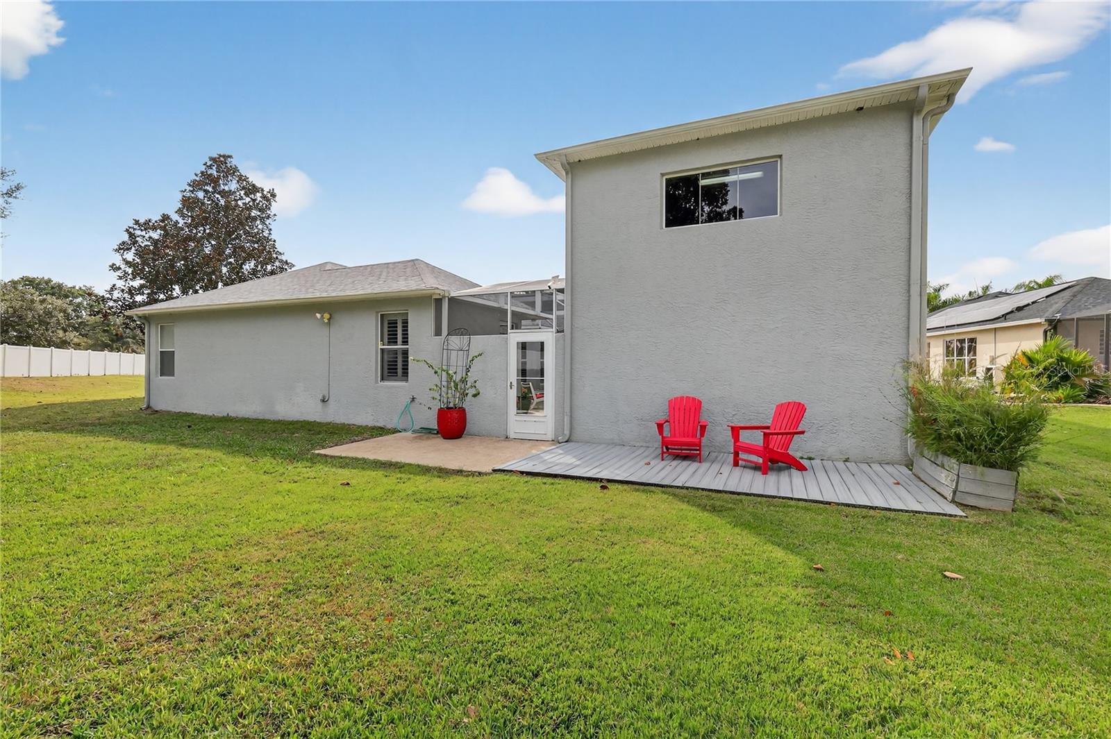 ARLINGTON RIDGE - Residential