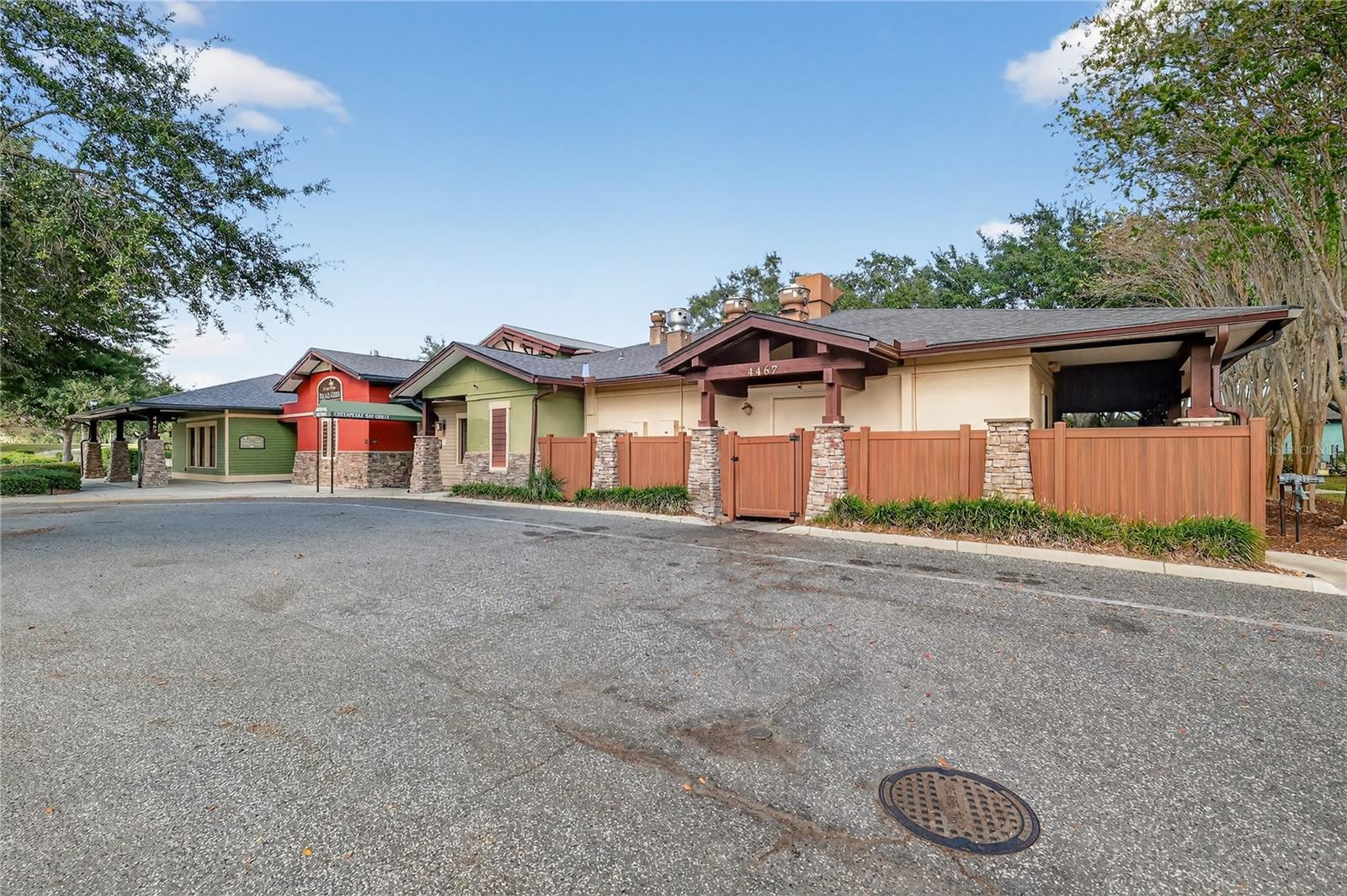 ARLINGTON RIDGE - Residential