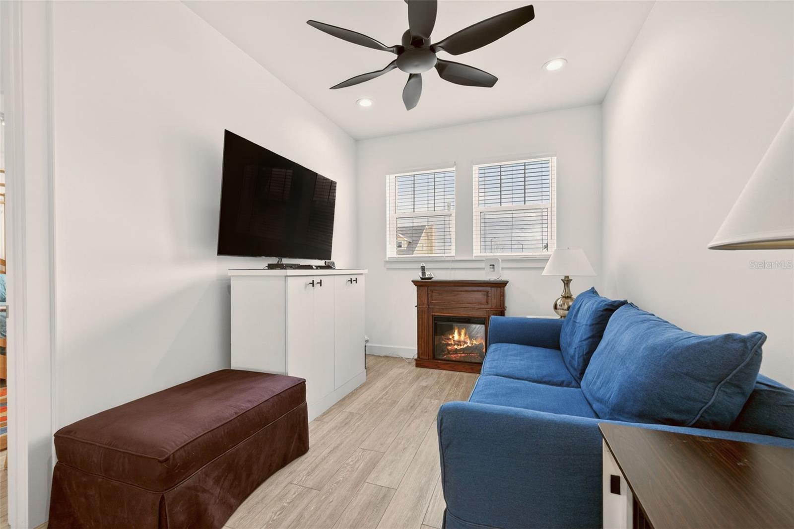 HAVEN BEACH TR B REP - Residential