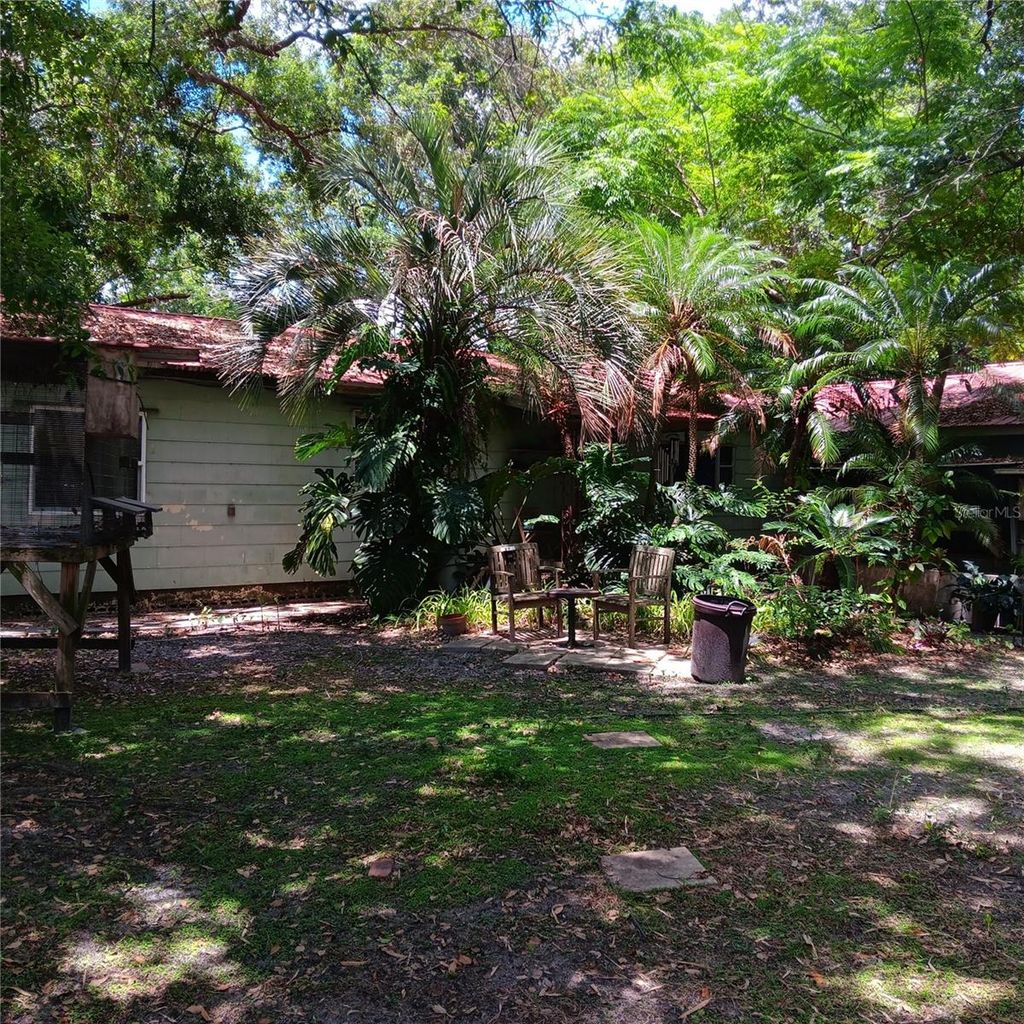 Photo of 6615 New Tampa Hwy, Lakeland, FL 33815 (MLS # TB8398969)