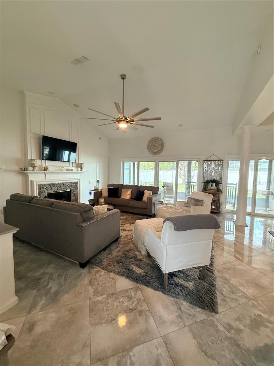 VENTURA CLUB - Residential