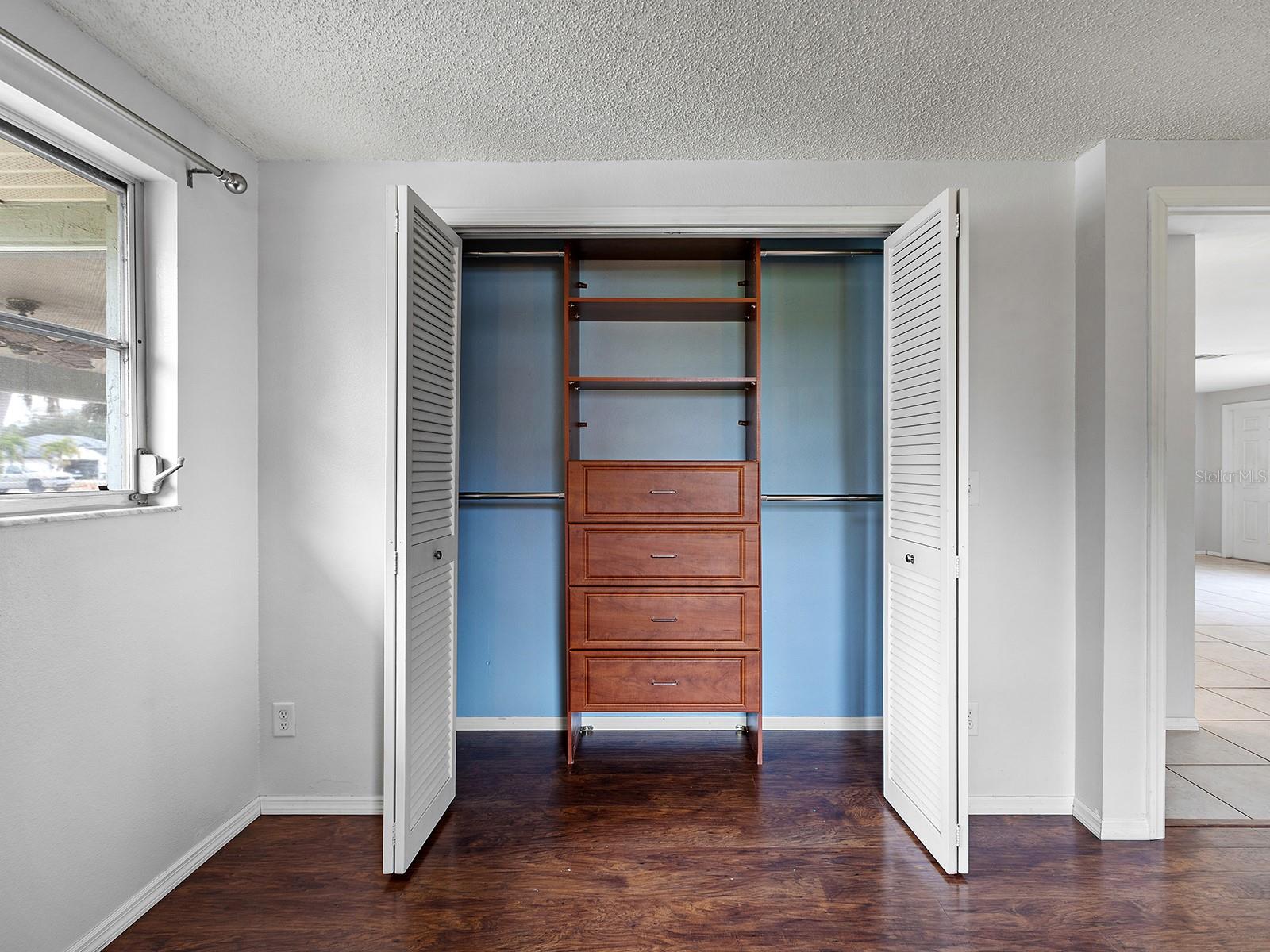 ACREAGE & UNREC - Residential