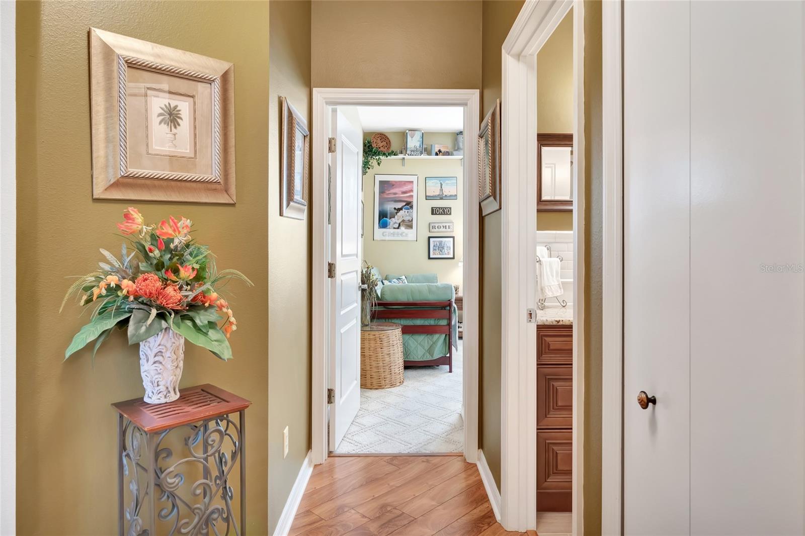 SUNSET HILLS - Residential