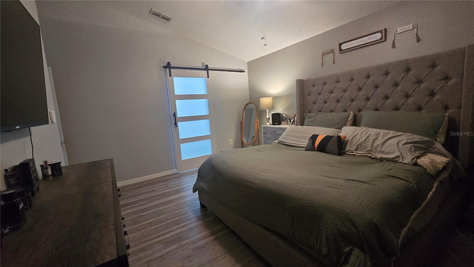 HERITAGE LAKES - Residential Lease