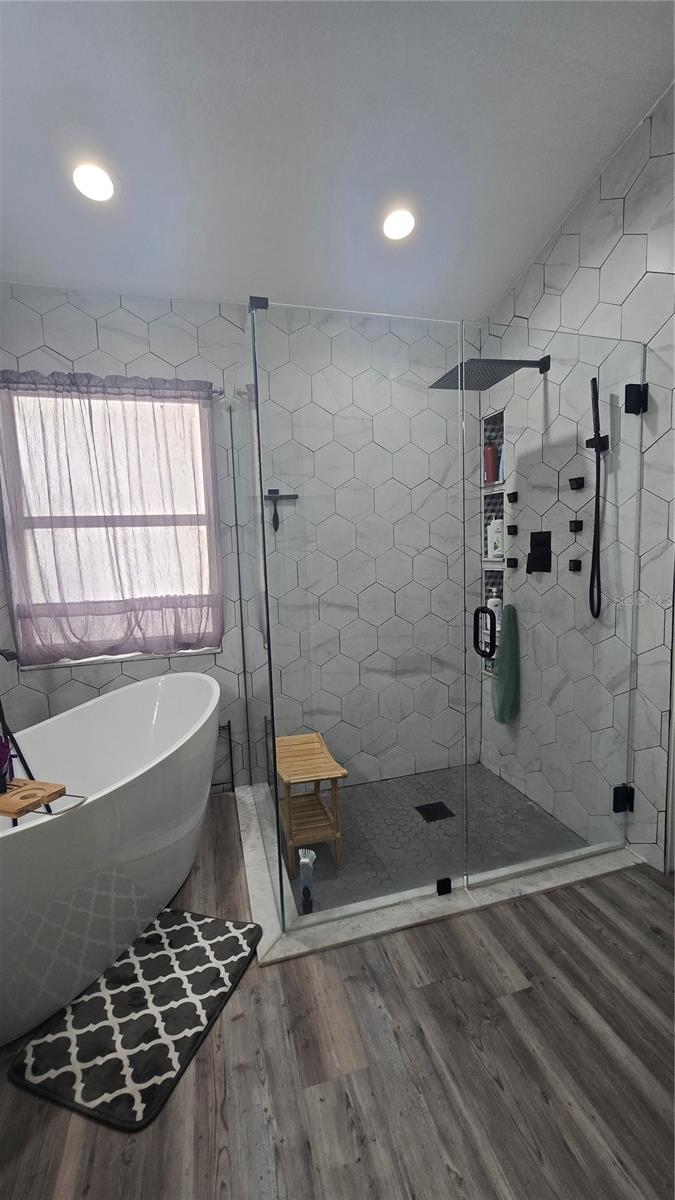 HERITAGE LAKES - Residential Lease