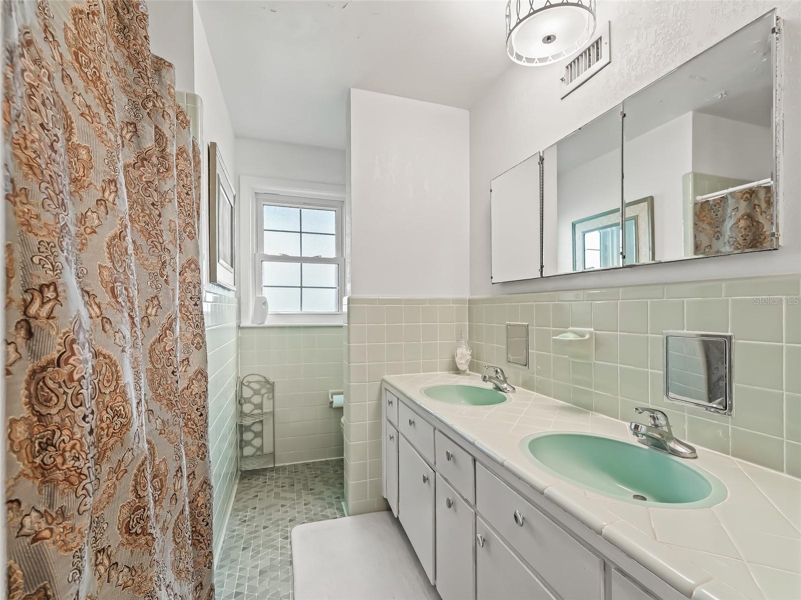 MCINTOSH - Residential