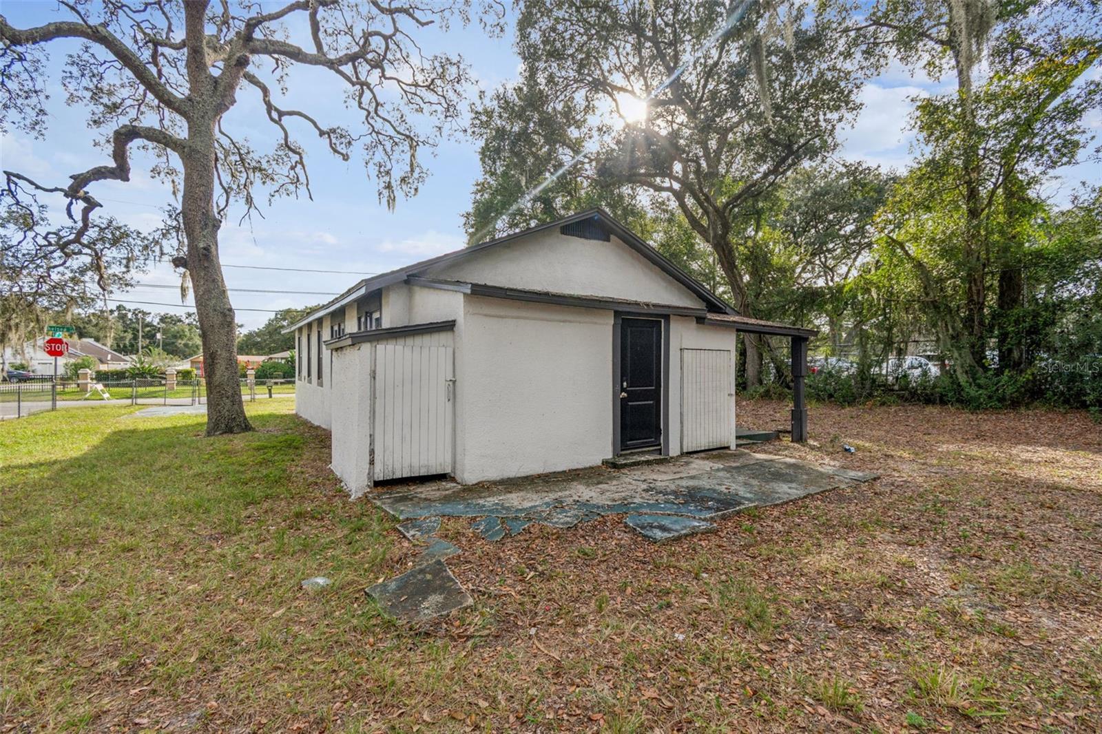 UNPLATTED - Residential