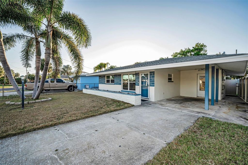 Photo of 306 12th Avenue, Indian Rocks Beach, FL 33785 (MLS # TB8480750)