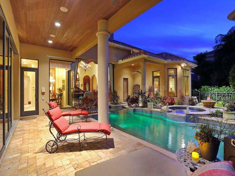 RIVERDALE - Residential