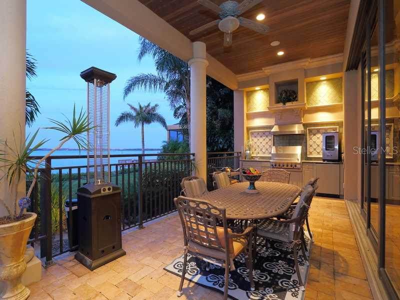 RIVERDALE - Residential