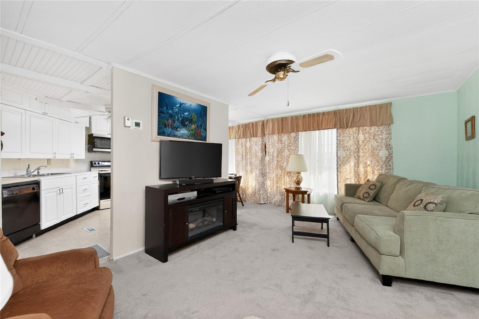 HOLIDAY MOB ESTATES 2ND ADD - Residential