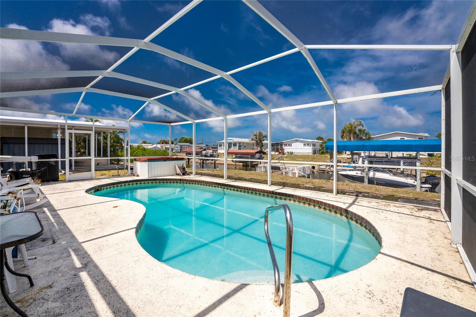 HOLIDAY MOB ESTATES 2ND ADD - Residential