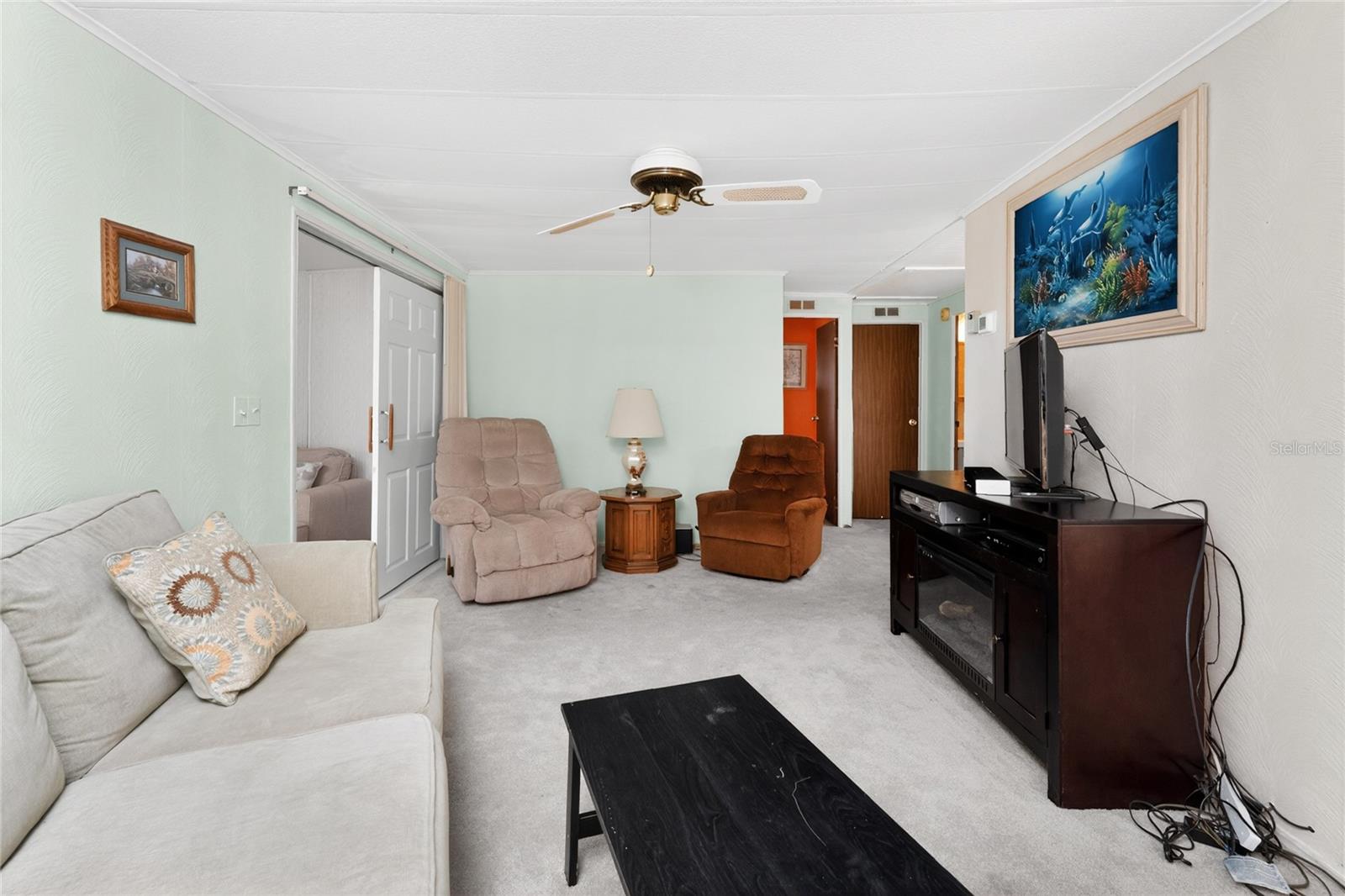 HOLIDAY MOB ESTATES 2ND ADD - Residential