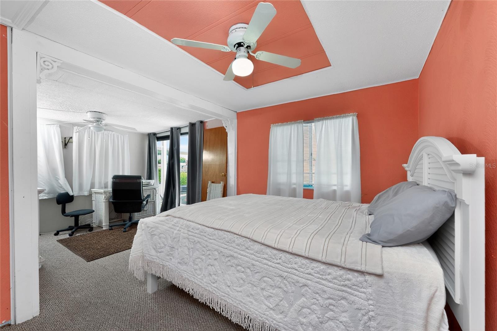 HOLIDAY MOB ESTATES 2ND ADD - Residential