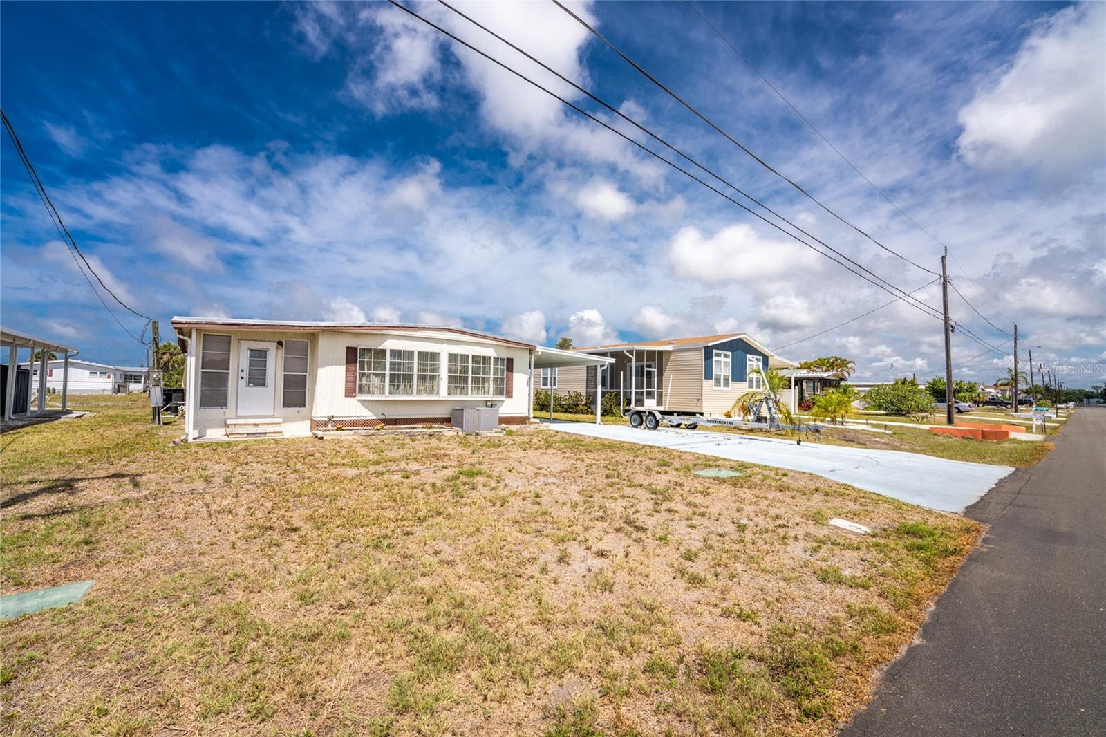 HOLIDAY MOB ESTATES 2ND ADD - Residential