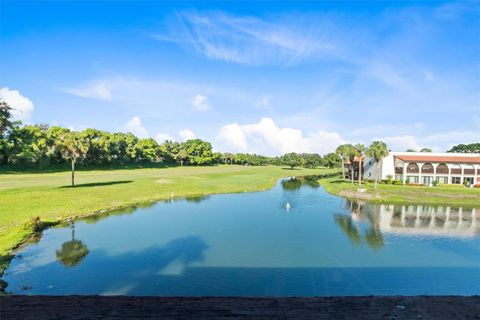 A home in LAKE WALES