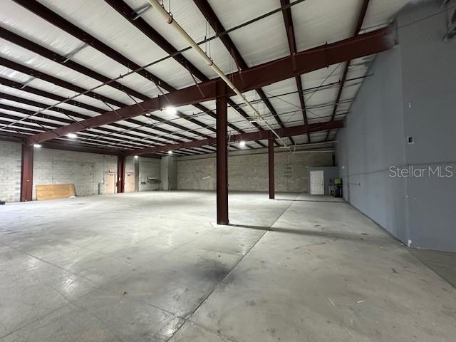 EDGEWATER NORTH COMMERCE PARK - Commercial Sale