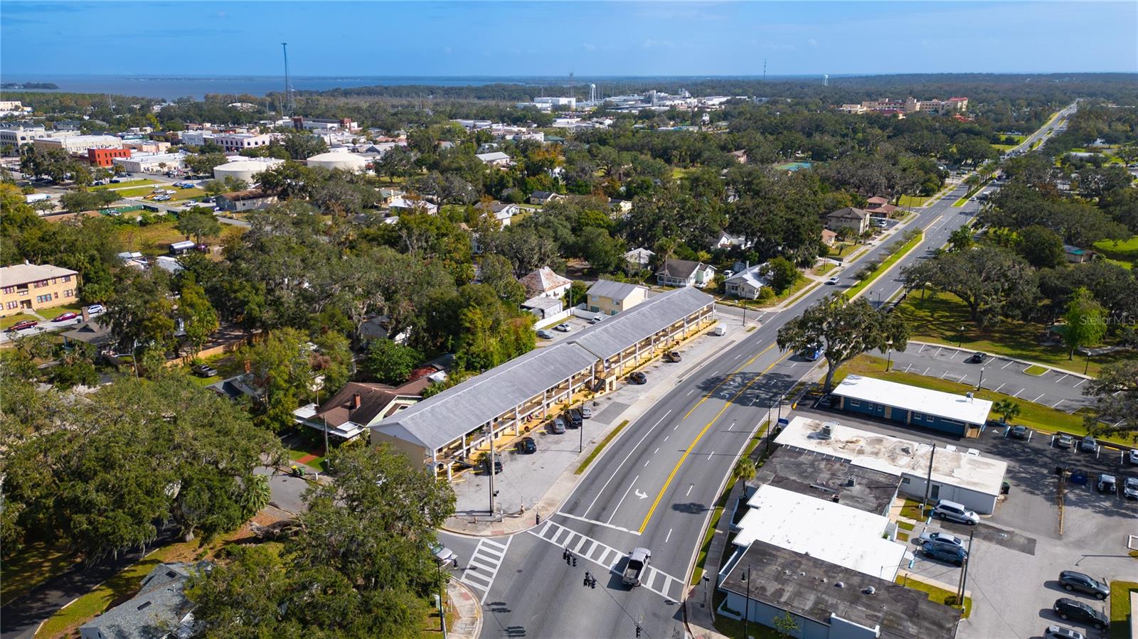 PARKSIDE - Residential Income