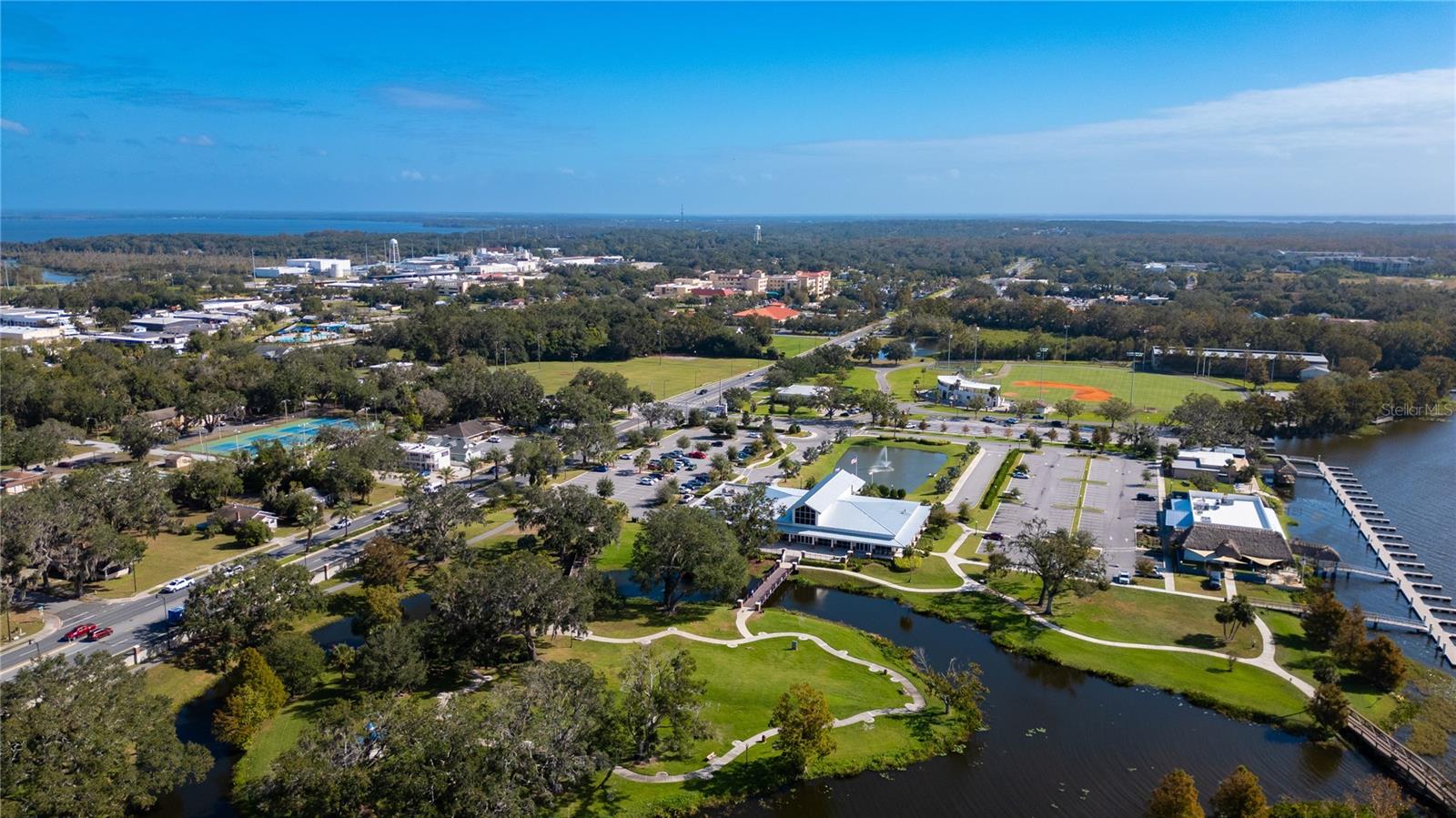 PARKSIDE - Residential Income