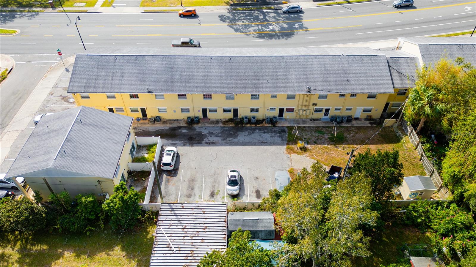 PARKSIDE - Residential Income