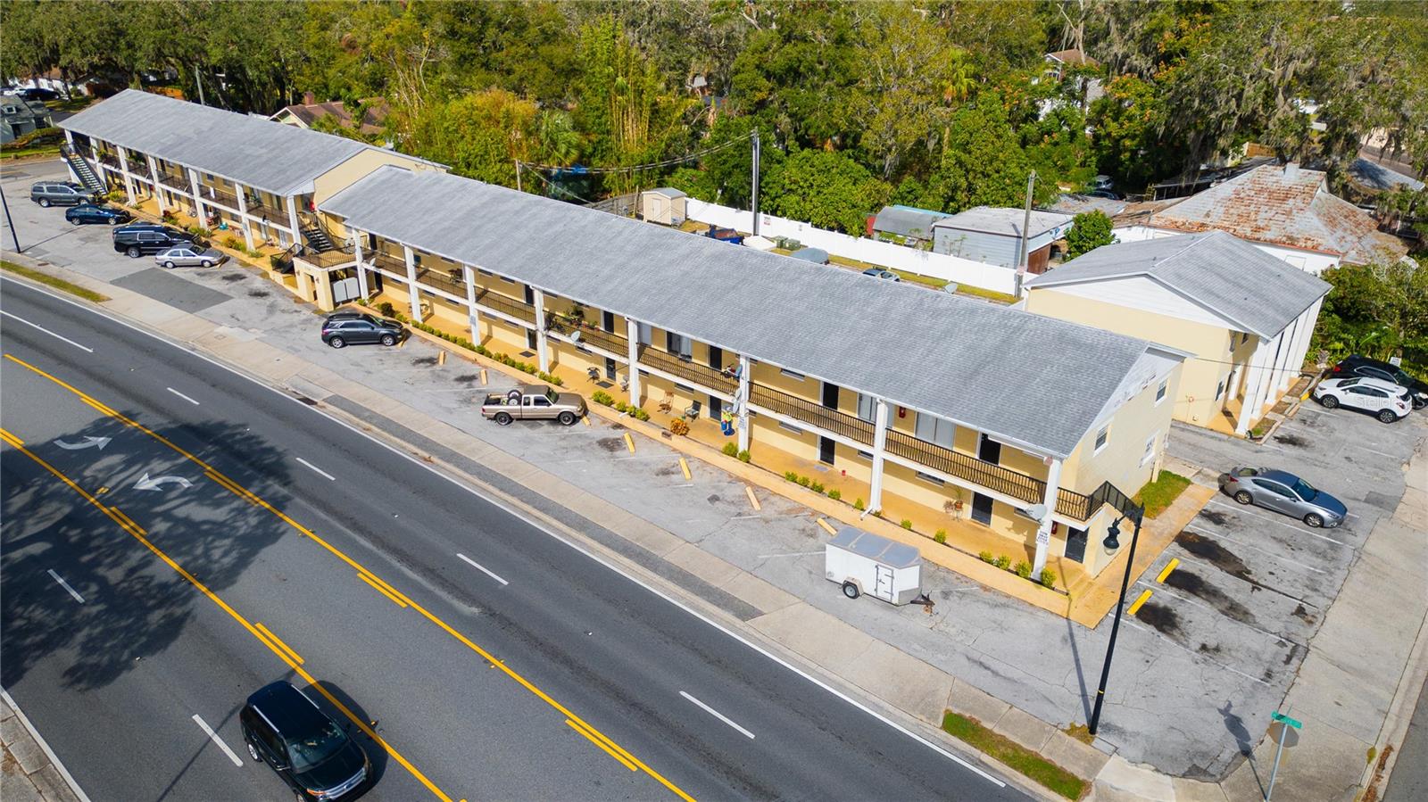 PARKSIDE - Residential Income