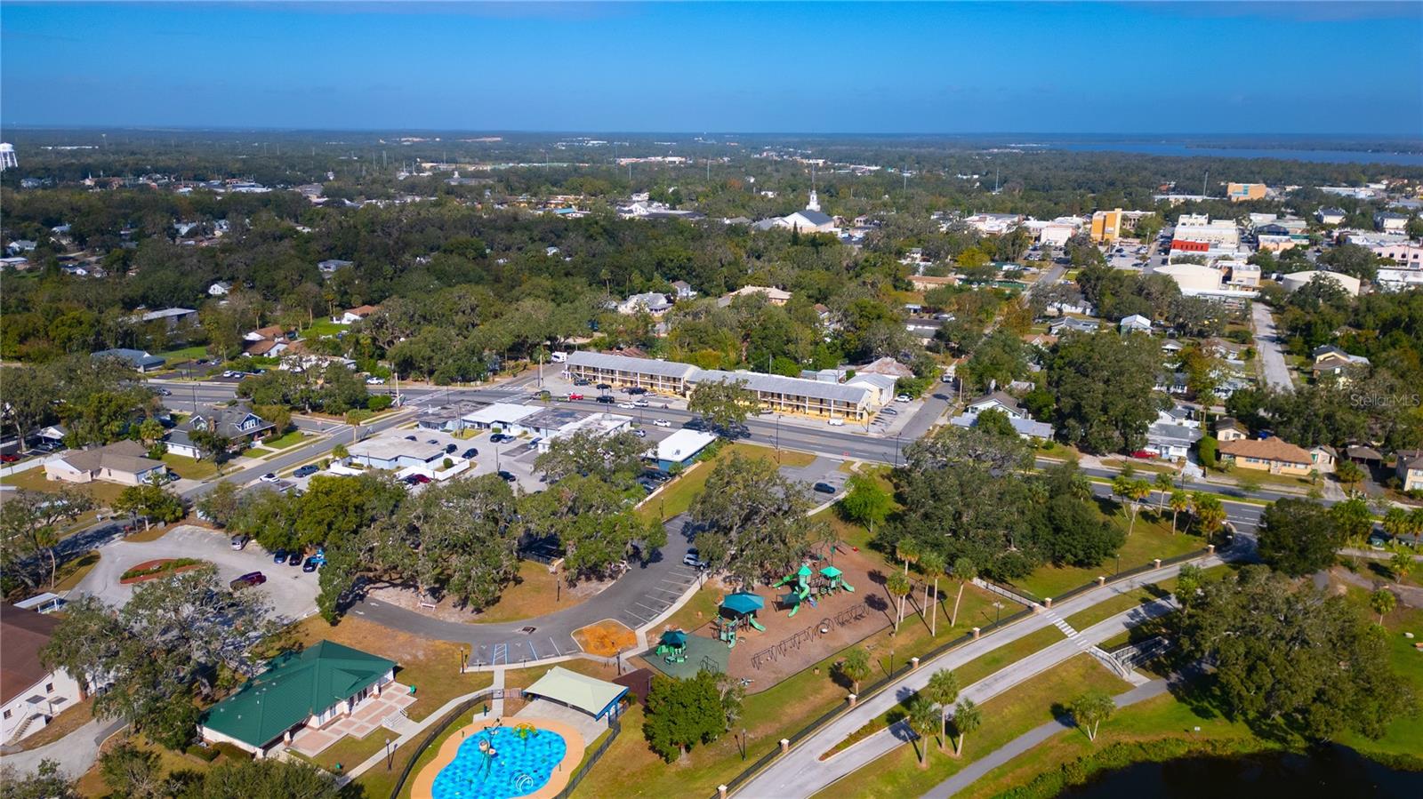 PARKSIDE - Residential Income