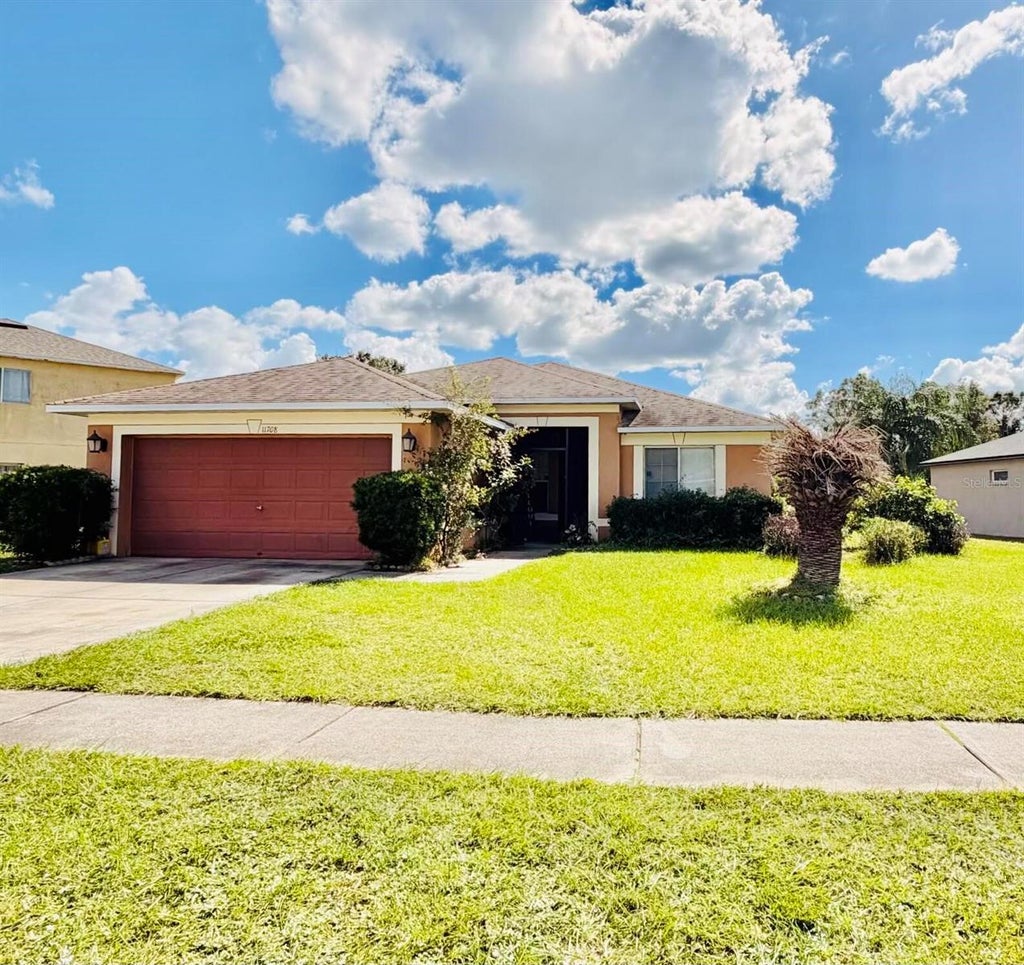 Photo of 11708 Brenford Crest Drive, Riverview, FL 33579 (MLS # O6454175)