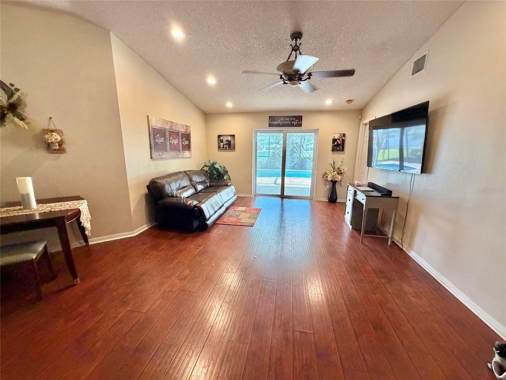 Photo of 11708 Brenford Crest Drive, Riverview, FL 33579 (MLS # O6454175)