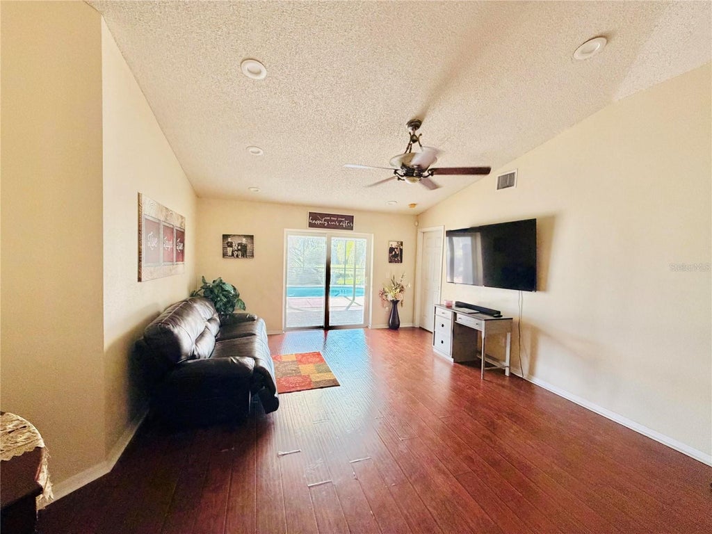 Photo of 11708 Brenford Crest Drive, Riverview, FL 33579 (MLS # O6454175)