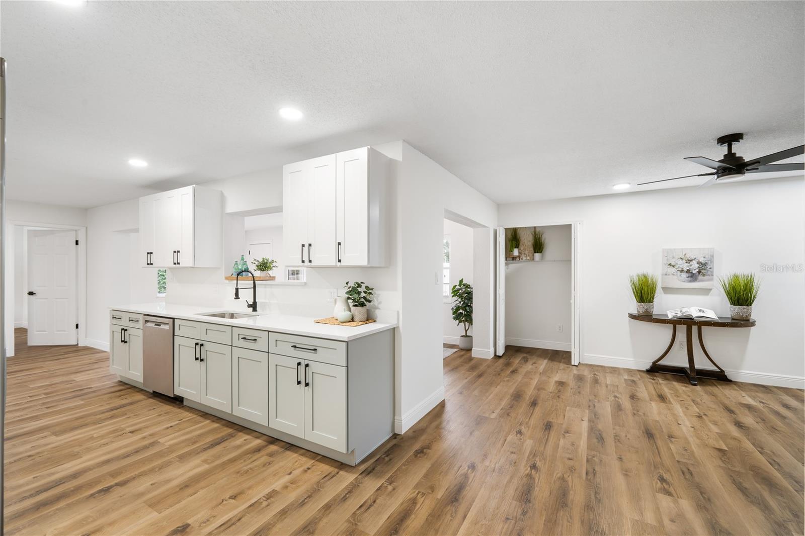 INDIAN HILLS UNIT 9 - Residential