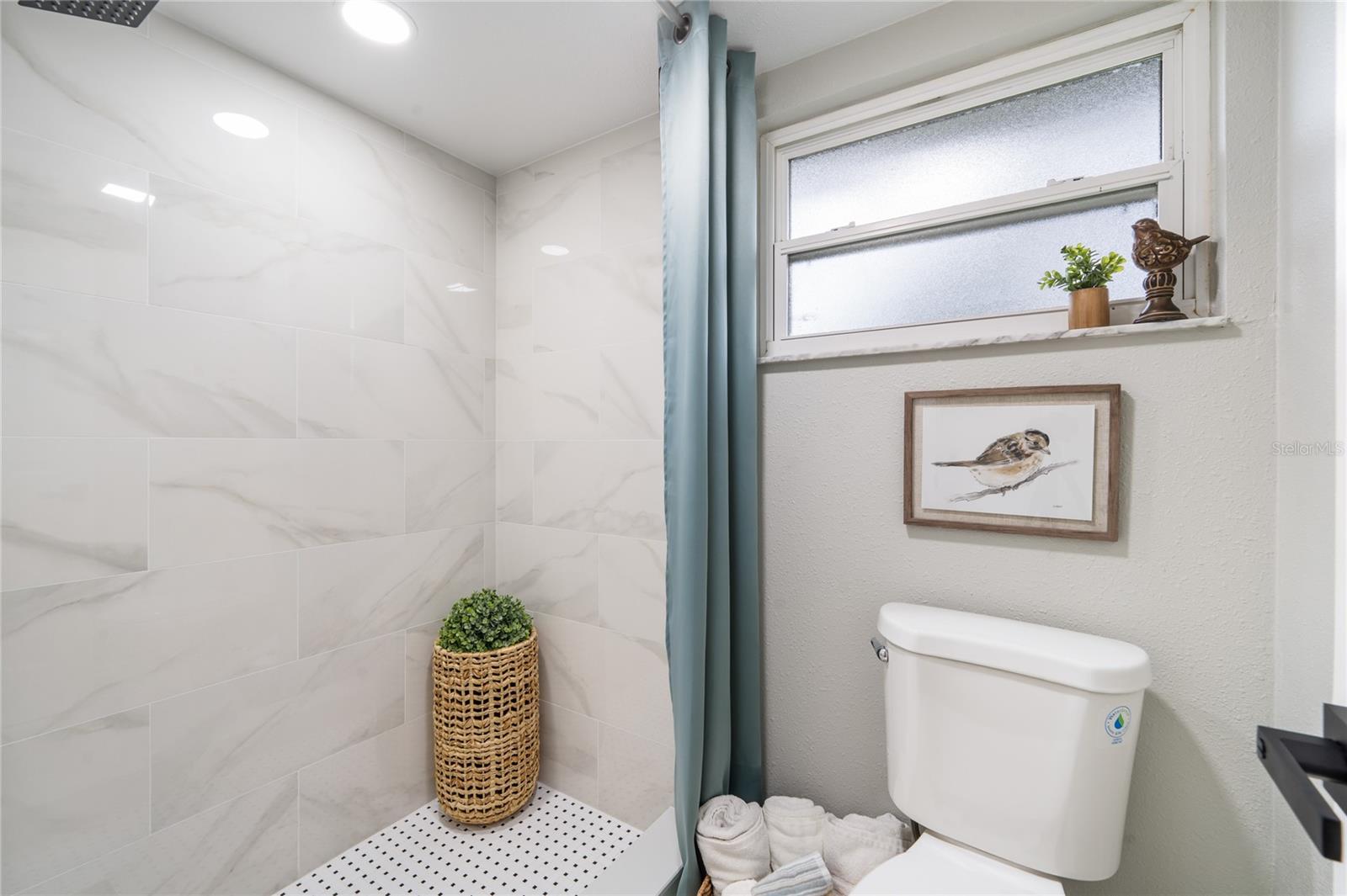 INDIAN HILLS UNIT 9 - Residential